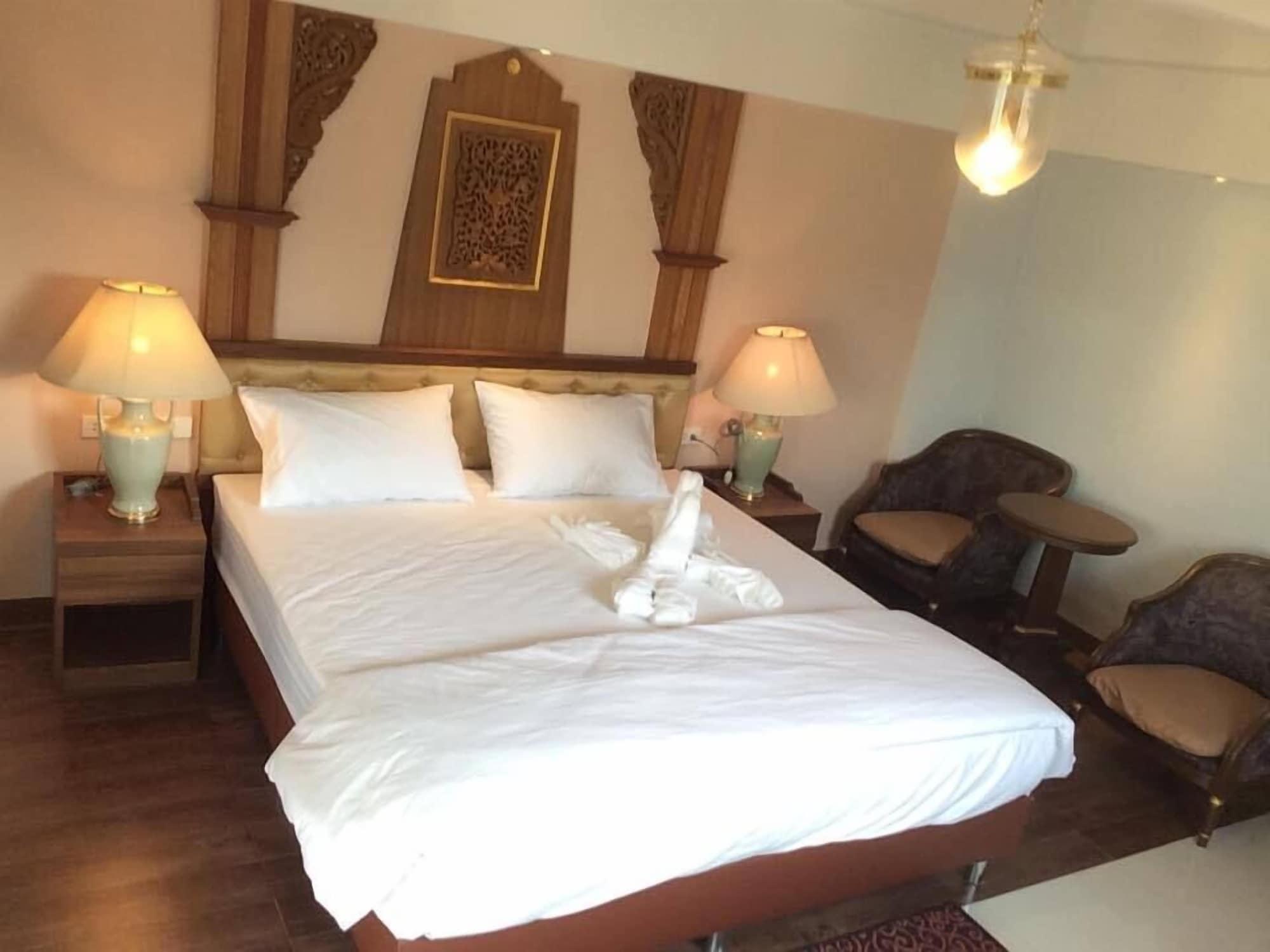 בנגקוק Kim Hotel At Morleng מראה חיצוני תמונה