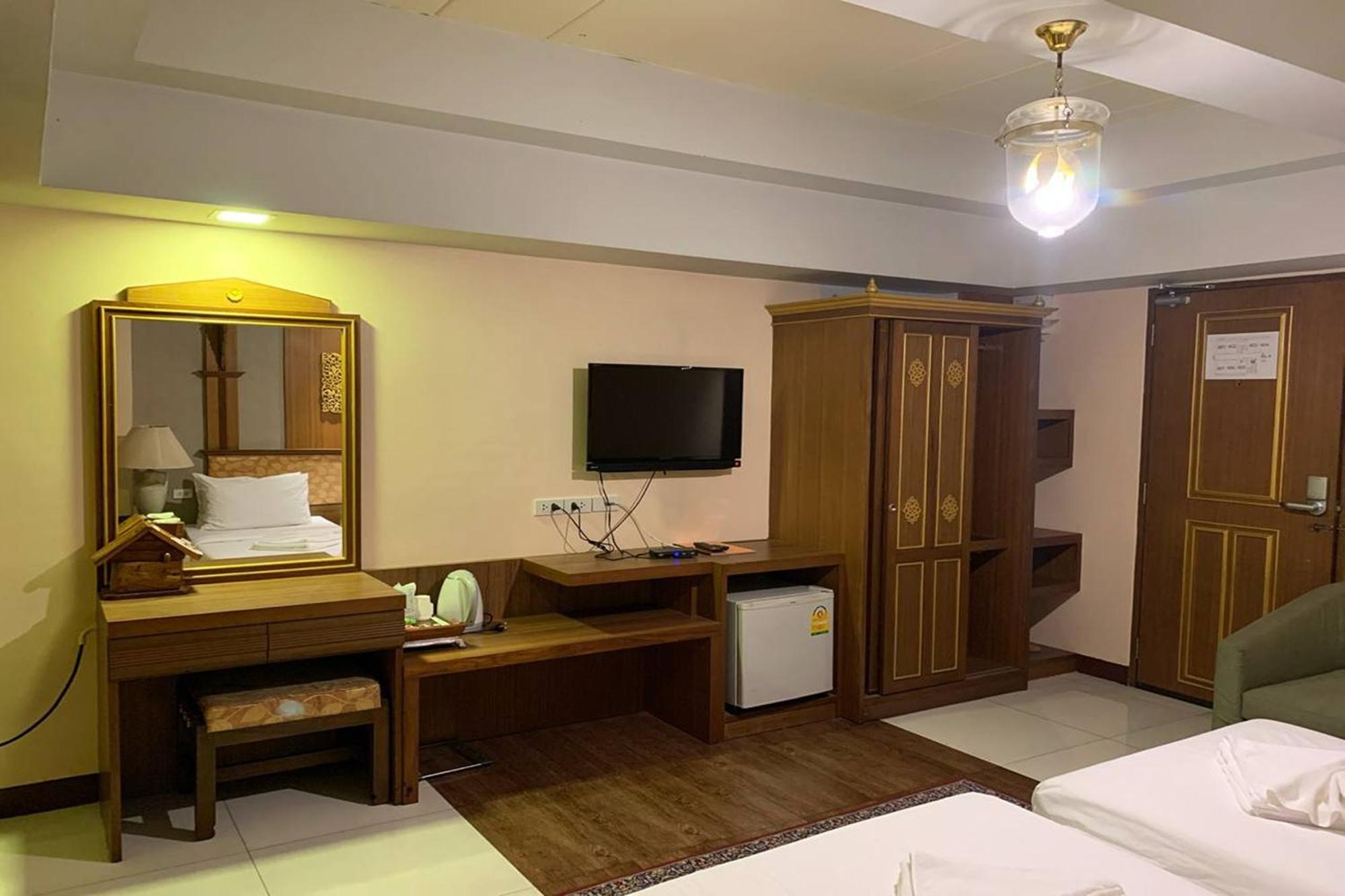 בנגקוק Kim Hotel At Morleng מראה חיצוני תמונה