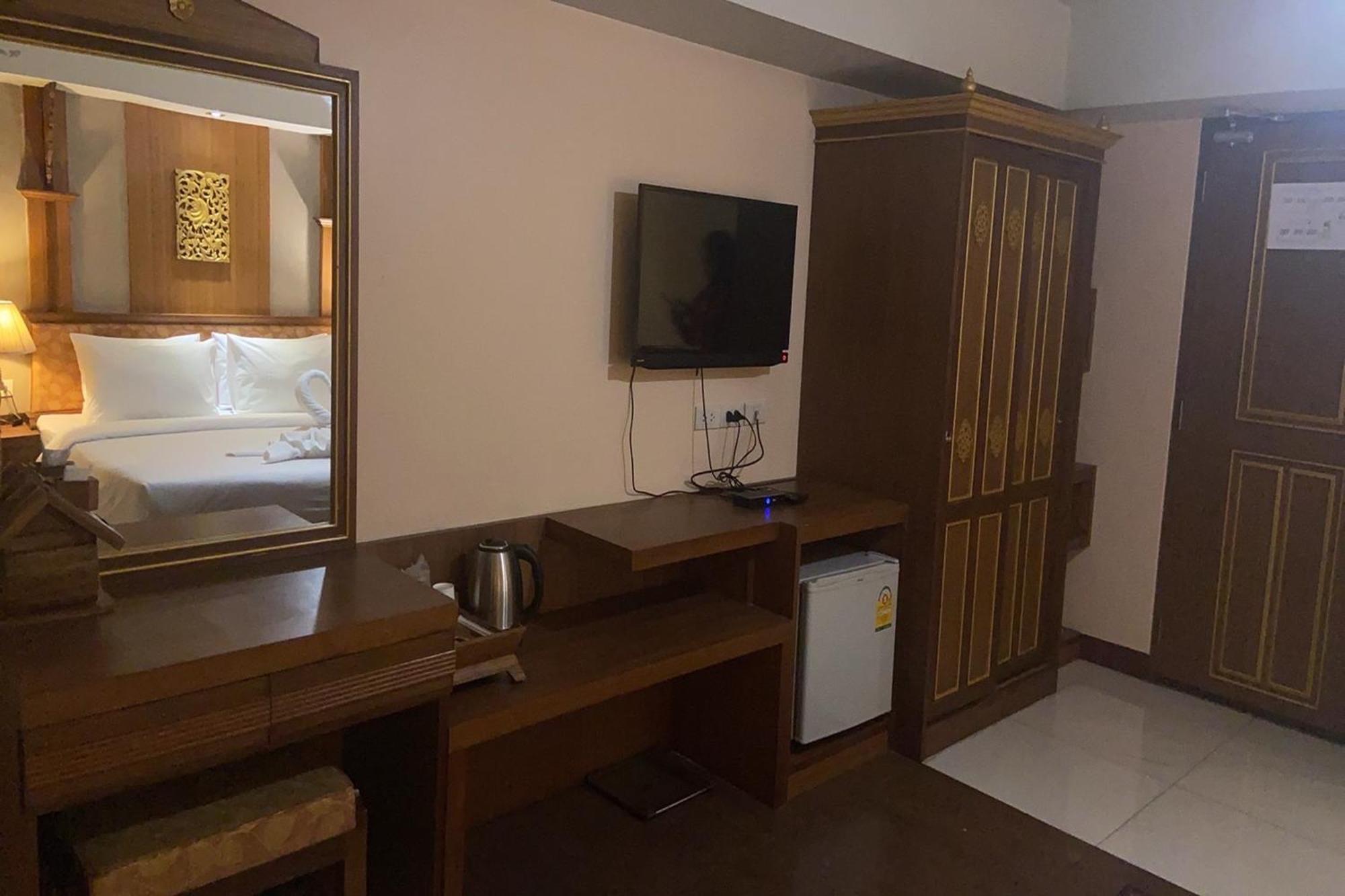 בנגקוק Kim Hotel At Morleng מראה חיצוני תמונה